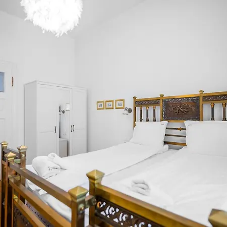Prime Location In Spacious 1bd By Flat Mаnager アパート *