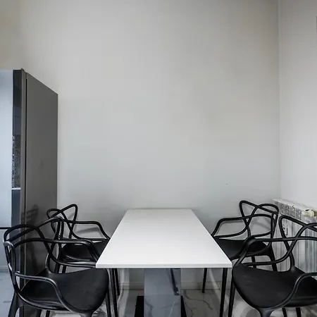 Prime Location In Spacious 1bd By Flat Mаnager